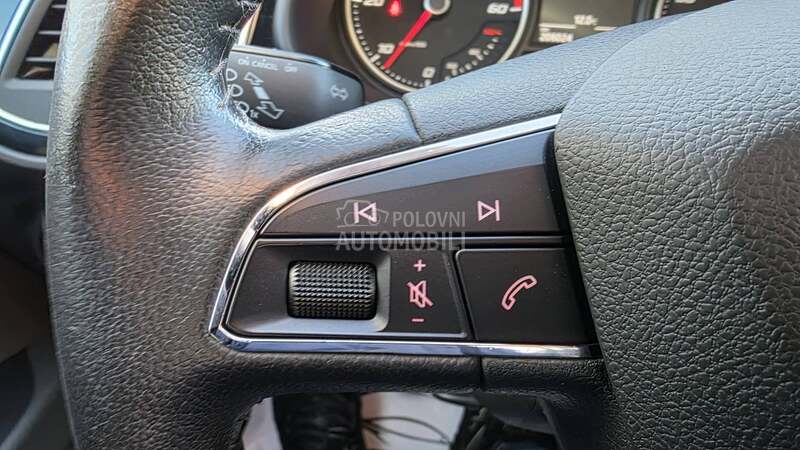 Seat Leon 1.6 TDI matrix/led