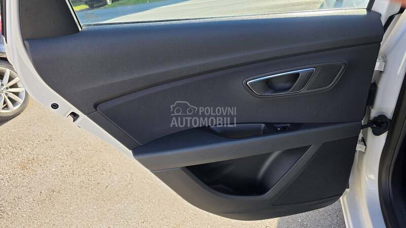 Seat Leon 1.6 TDI matrix/led