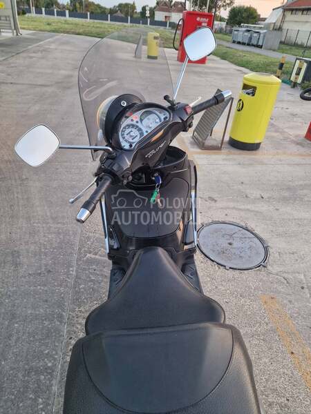 Piaggio Beverly Tourer