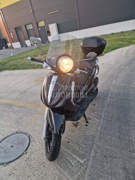 Piaggio Beverly Tourer