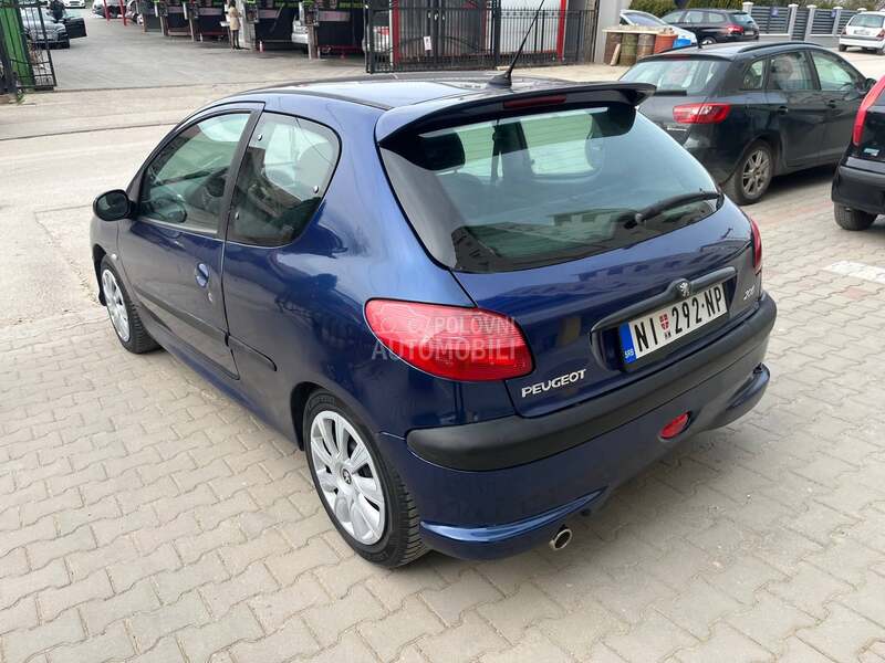Peugeot 206 
