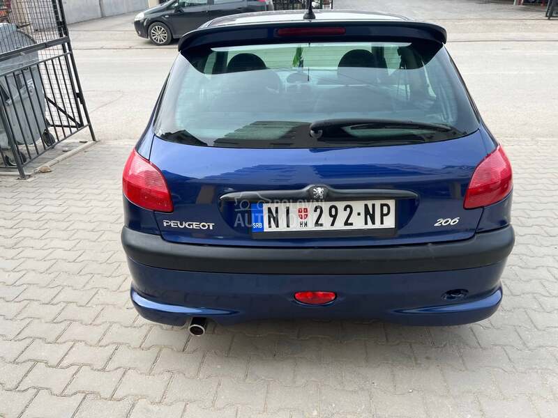 Peugeot 206 