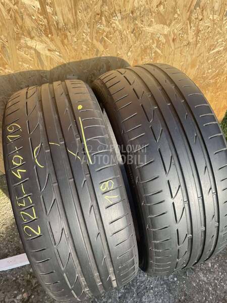 Bridgestone 225/40 R19 Letnja