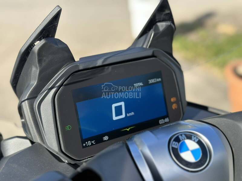 BMW C400 GT Triple Black