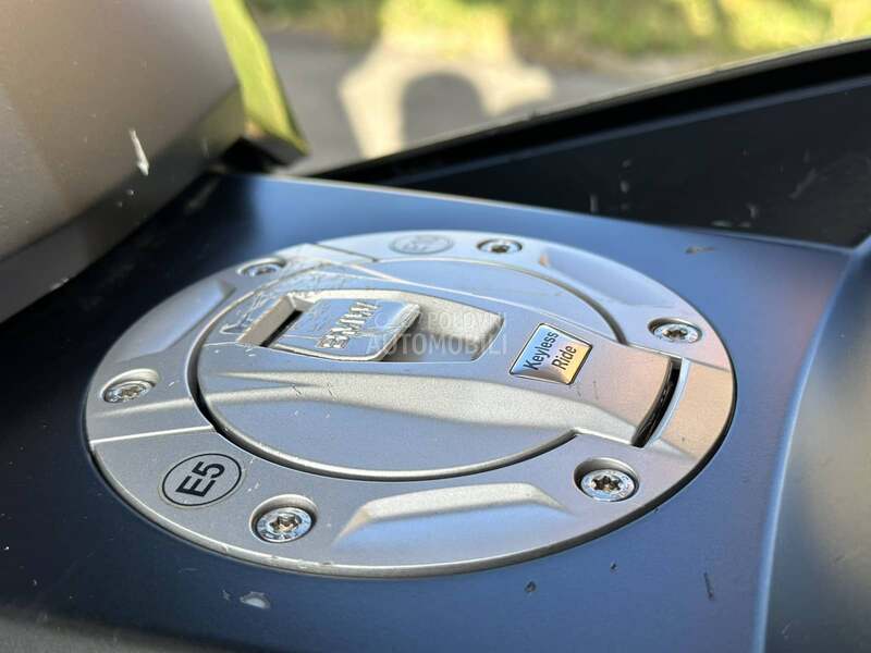 BMW C400 GT Triple Black