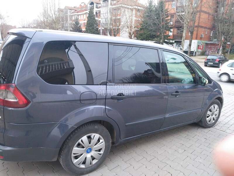 Ford Galaxy 2.0