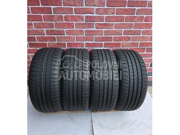 Bridgestone 225/40 R18 Letnja