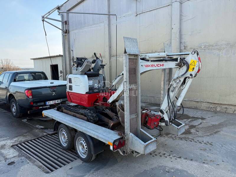 Takeuchi TB215 R