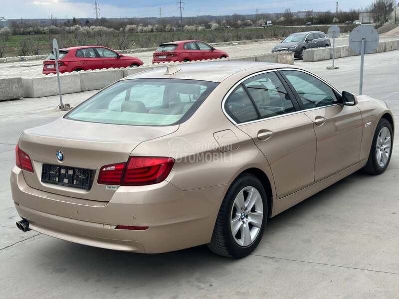BMW 528 