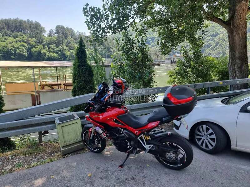 Ducati Multistrada 1200s