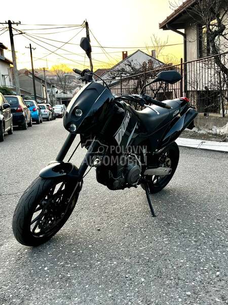KTM Duke 640