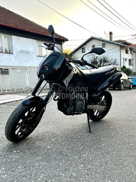 KTM Duke 640