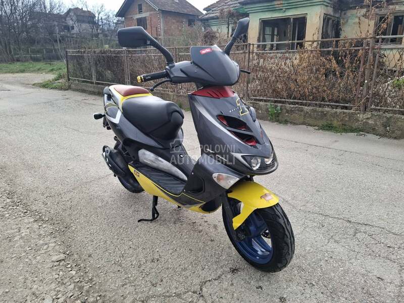 Aprilia SR50