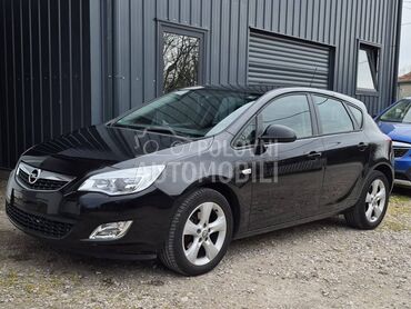 Opel Astra J 1.7dtr -  kompletan auto u delovima