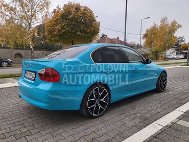 BMW 330 
