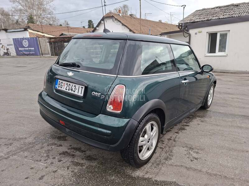 MINI One 