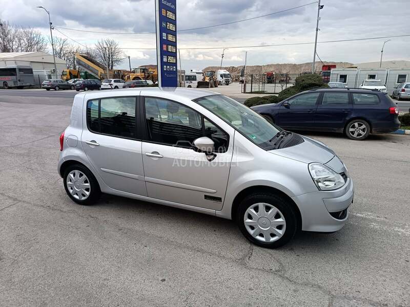 Renault Modus 61000