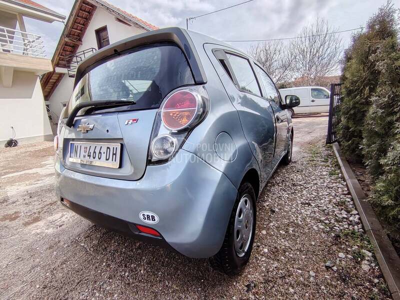 Chevrolet Spark 