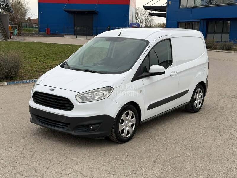 Ford Transit Courier 