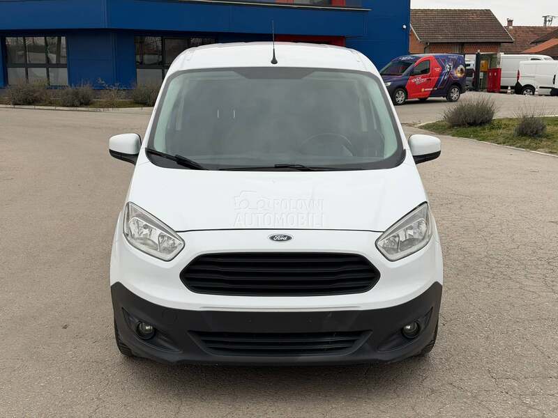 Ford Transit Courier 