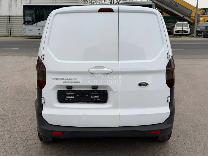 Ford Transit Courier 