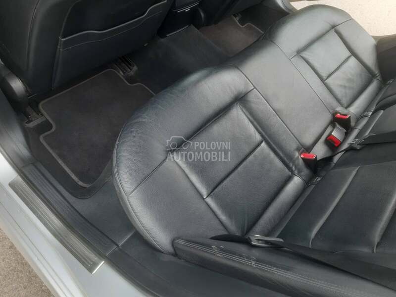 Mercedes Benz E 220 CDI