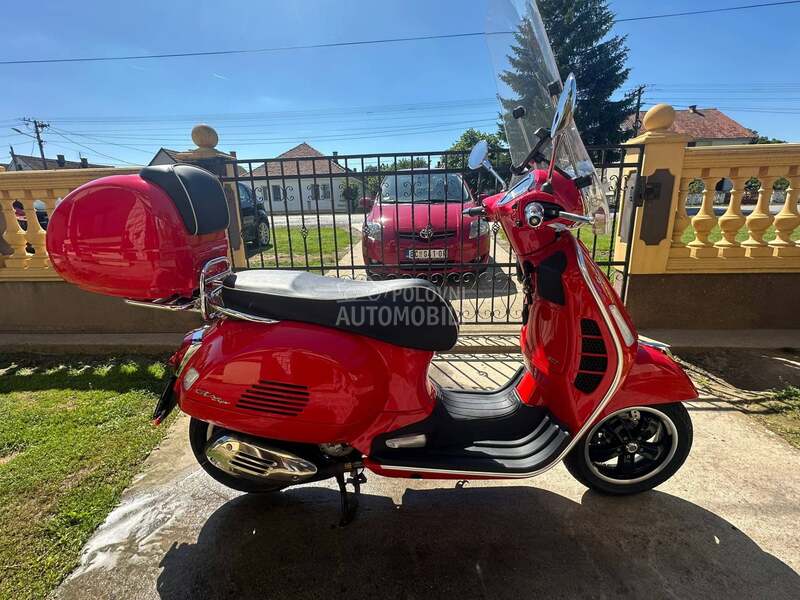 Vespa GTS 300 HP Sport