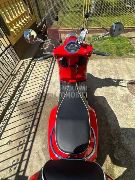 Vespa GTS 300 HP Sport