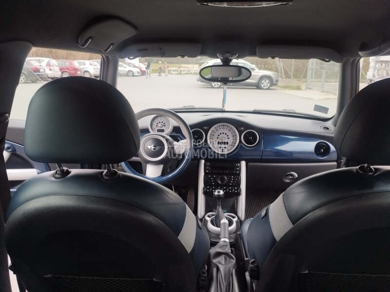 MINI Cooper CHECKMATE