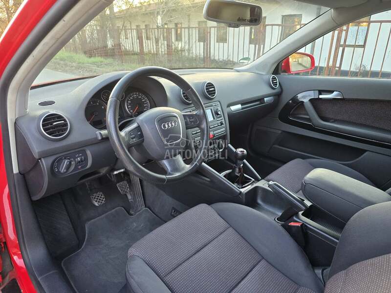 Audi A3 1.6B  S line