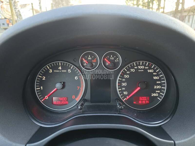 Audi A3 1.6B  S line