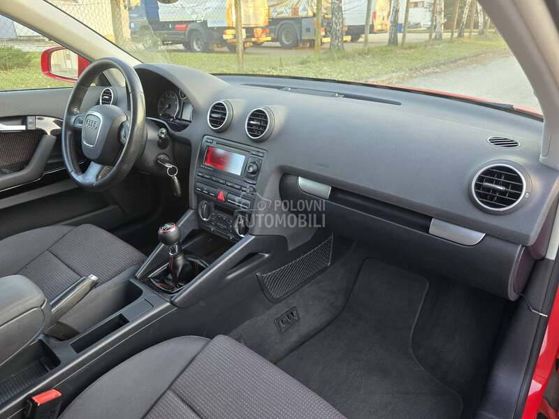 Audi A3 1.6B  S line