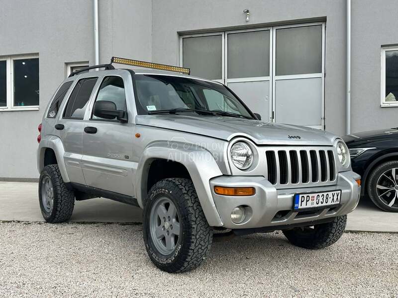 Jeep Cherokee 