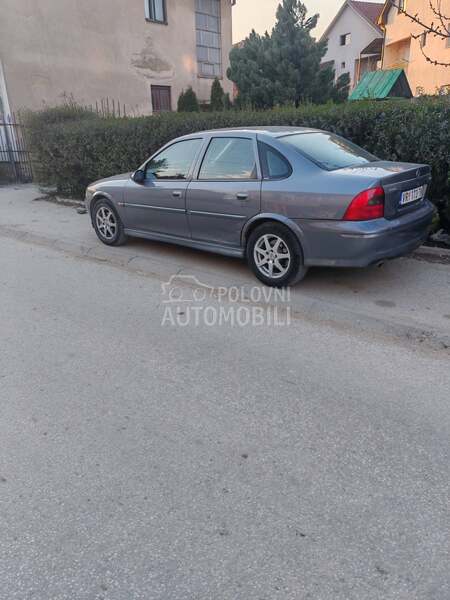 Opel Vectra B 