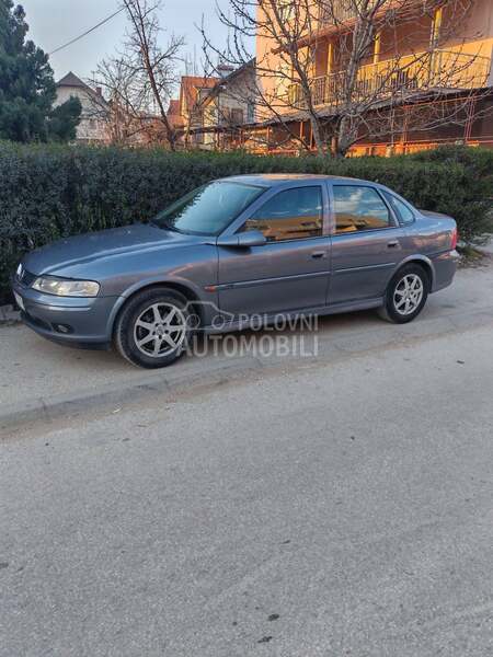 Opel Vectra B 