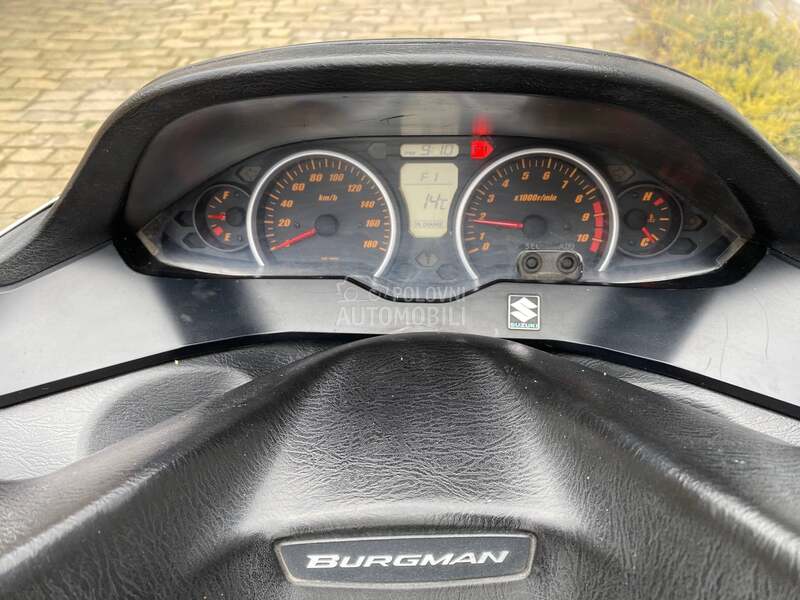 Suzuki Burgman an 400 k7
