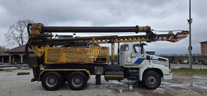 Volvo BUSILICA ZA BUNARE