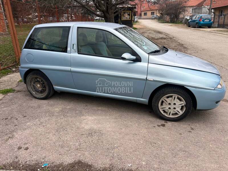 Lancia Ypsilon 1,2