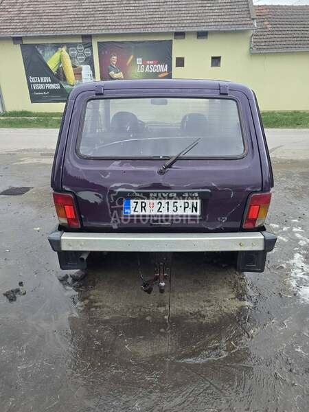 Lada Niva 