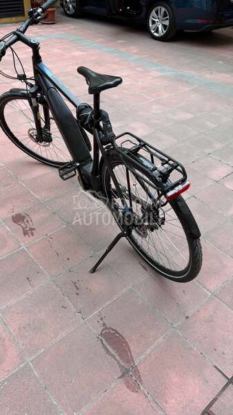 Cube Cube Touring Hybrid ONE