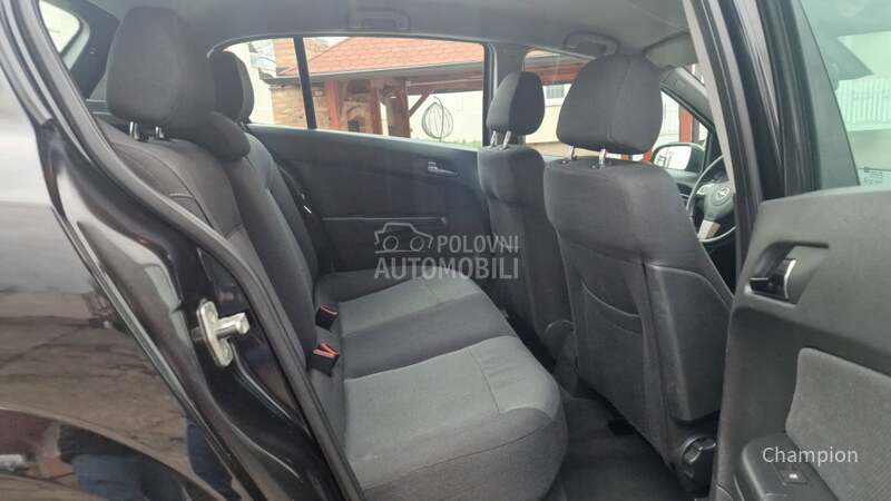 Opel Astra H 