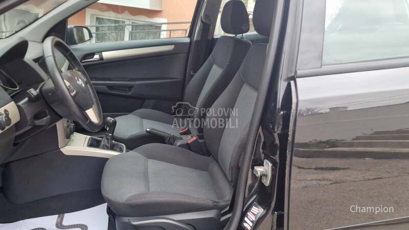 Opel Astra H 