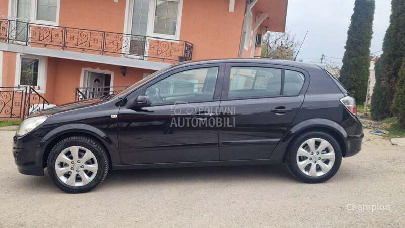 Opel Astra H 