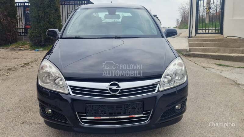 Opel Astra H 
