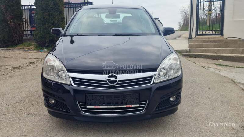 Opel Astra H 