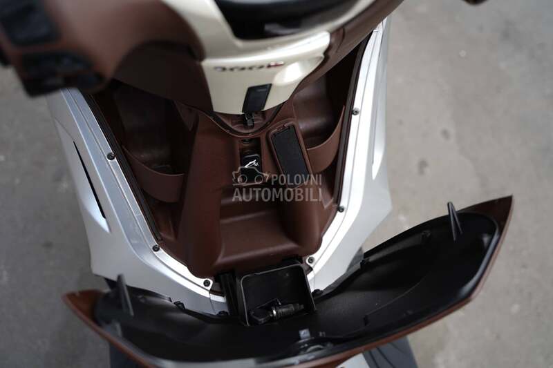 Piaggio Beverly 300 300ie