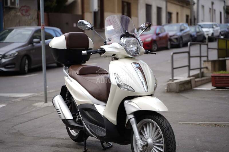 Piaggio Beverly 300 300ie