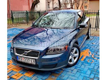 Volvo C30 1.6b
