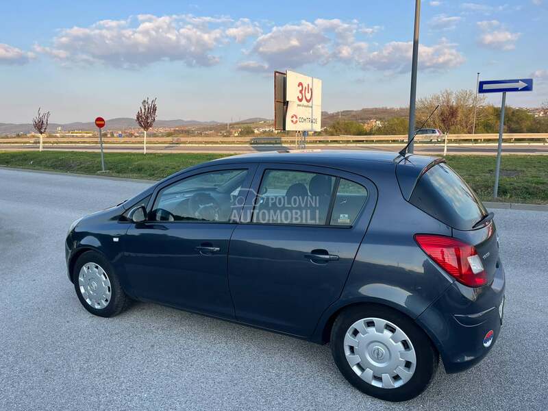 Opel Corsa D 1.2