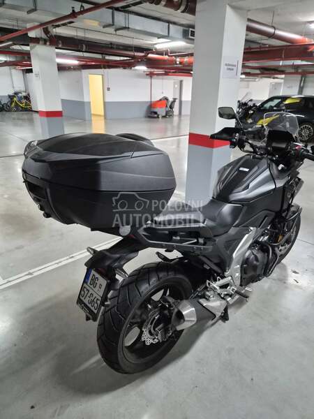 Honda NC750X DCT